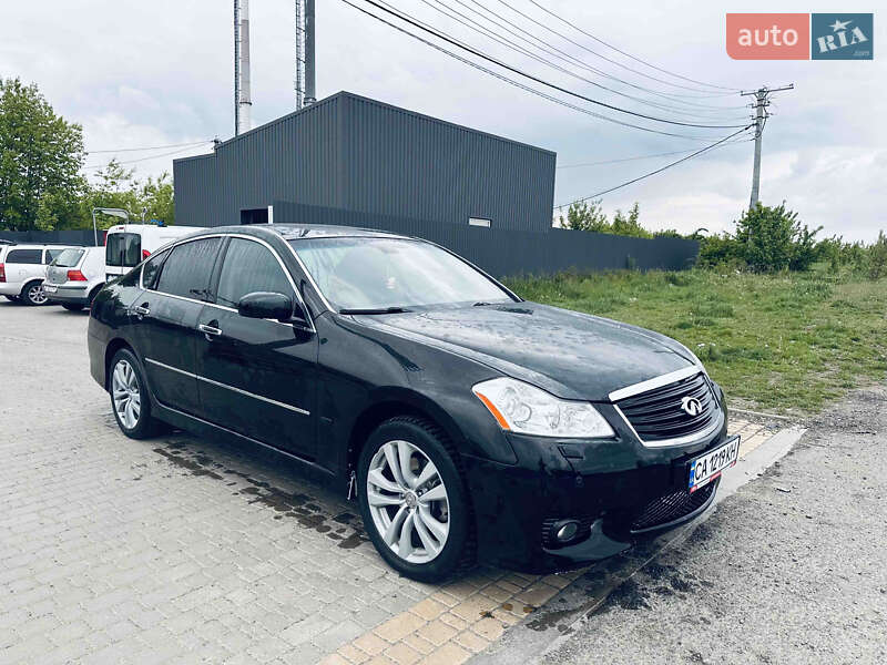 Infiniti M35 (2008)