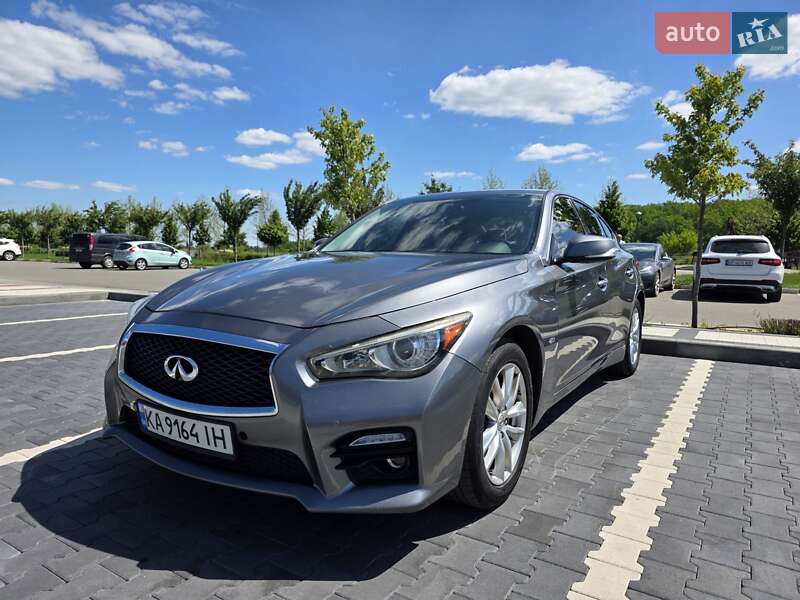 Infiniti Q50 (2015)