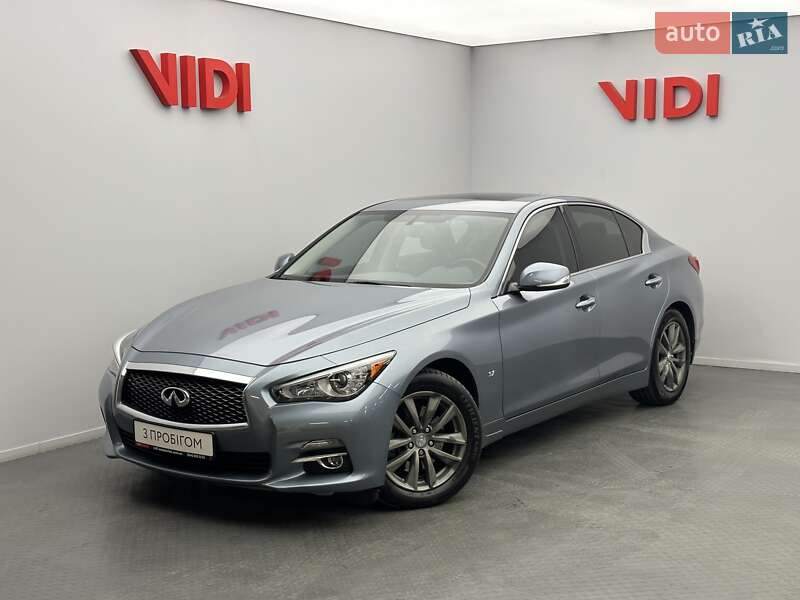Infiniti Q50 (2015)