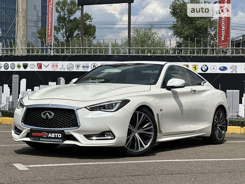 Infiniti Q60 (2017)