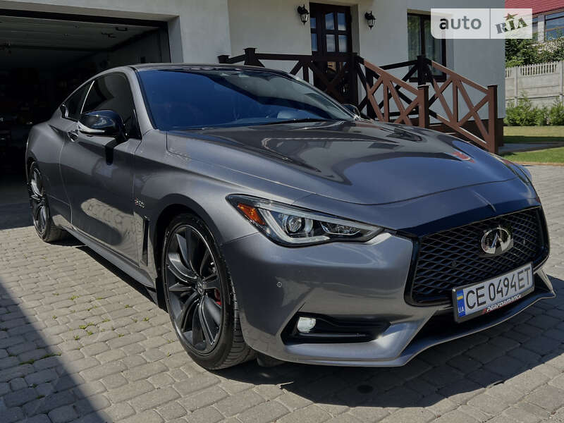 Infiniti Q60 (2017)