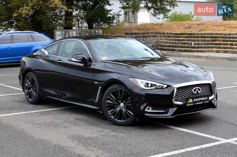 Infiniti Q60 (2016)