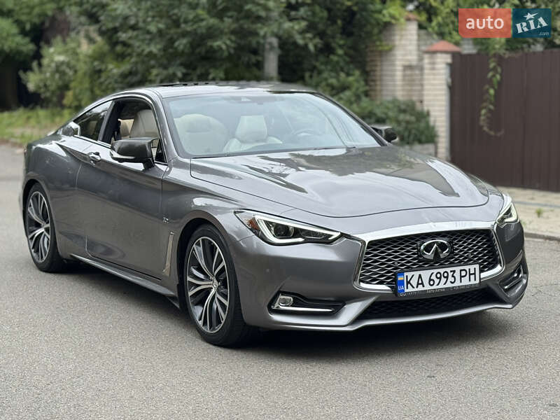 Infiniti Q60 (2016)