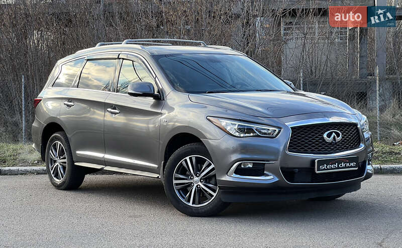 Infiniti Qx60 (2017)