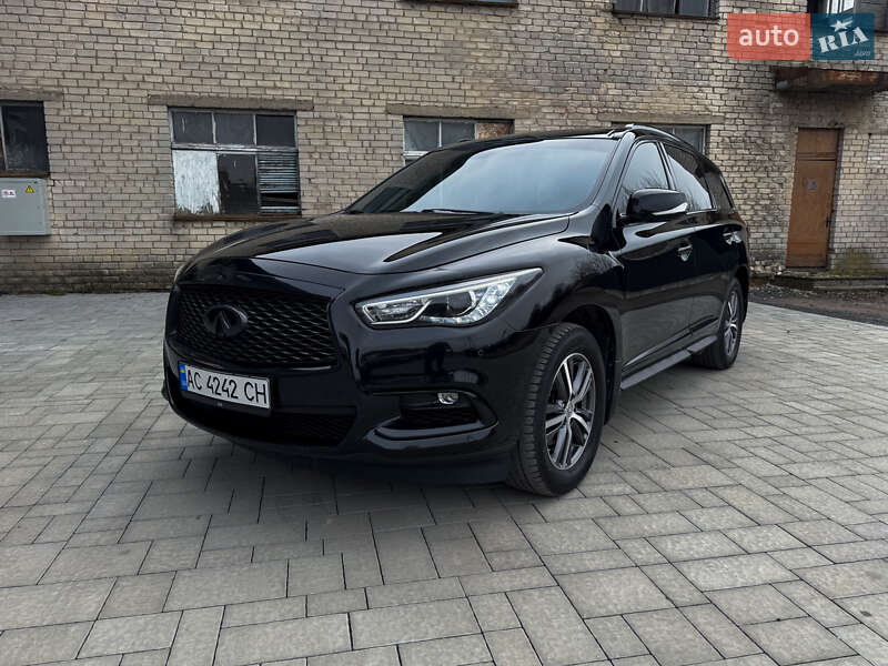Infiniti Qx60 (2017)