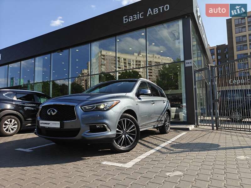 Infiniti Qx60 (2016)