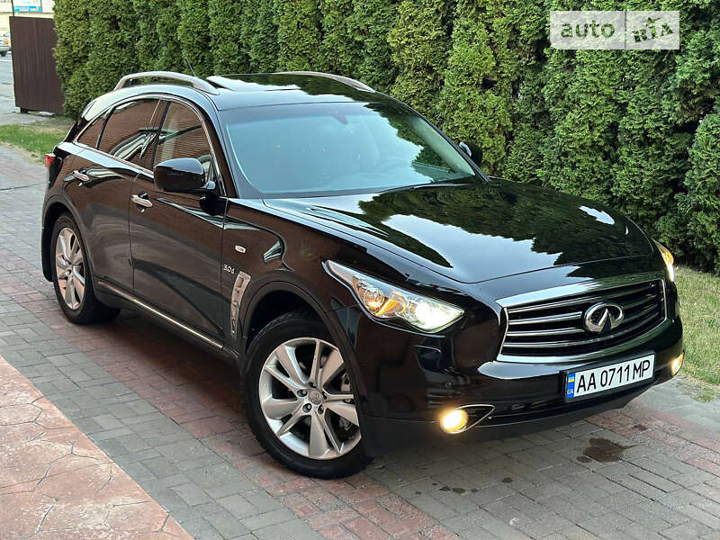 Infiniti Qx70 (2013)