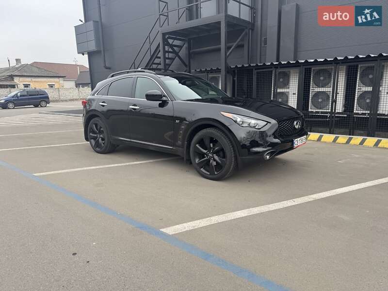Infiniti Qx70 (2017)