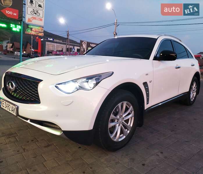 Infiniti Qx70 (2015)
