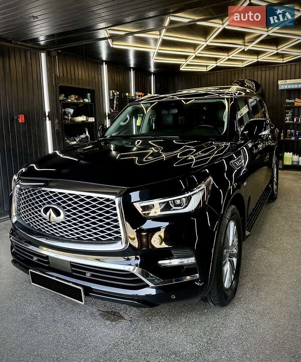 Infiniti Qx80 (2018)