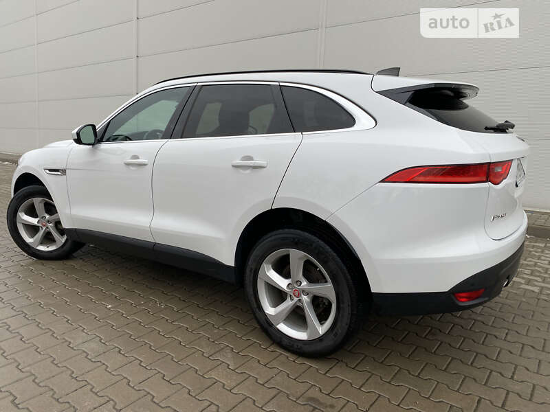 Jaguar F-pace (2020)