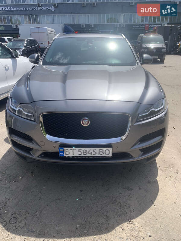 Jaguar F-pace (2016)