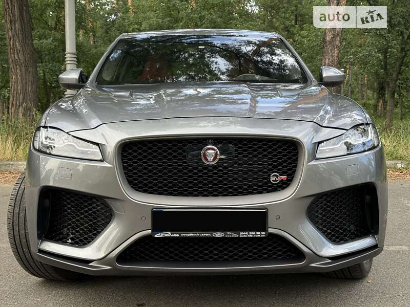 Jaguar F-pace (2019)