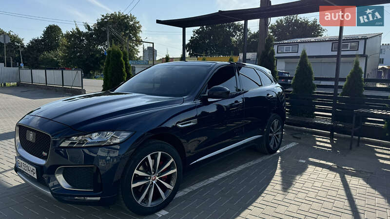 Jaguar F-pace (2016)