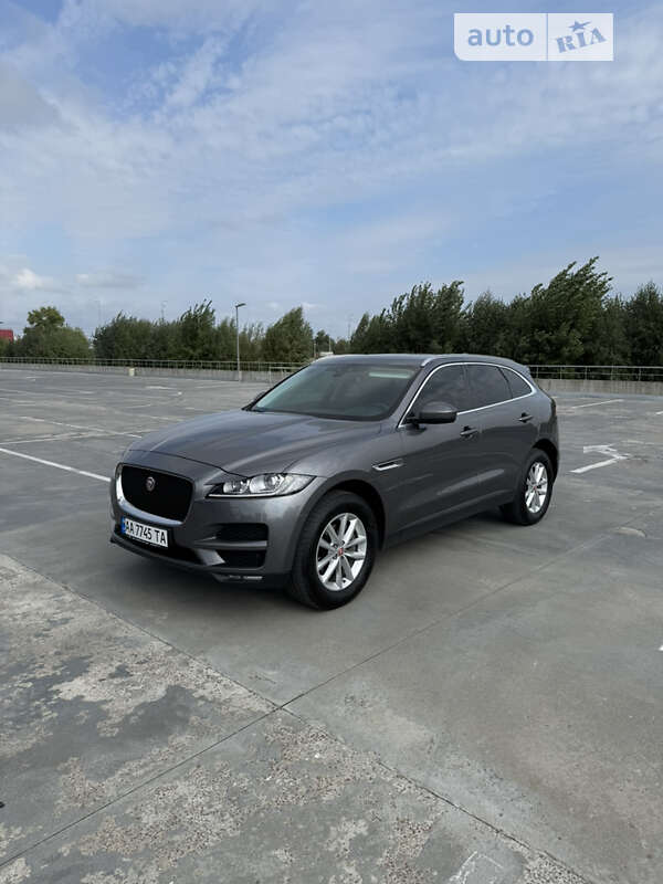 Jaguar F-pace (2017)