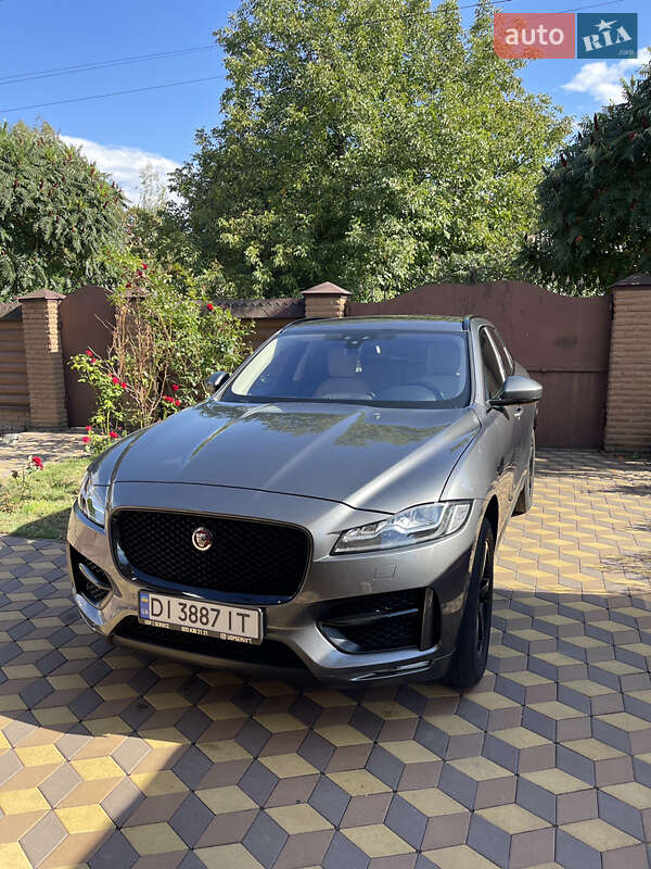 Jaguar F-pace (2017)