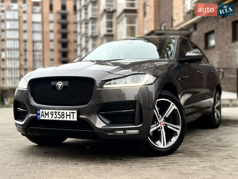 Jaguar F-pace (2016)