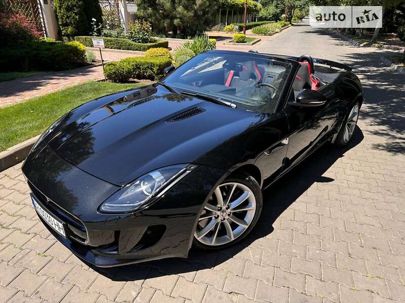 Jaguar F-type (2013)