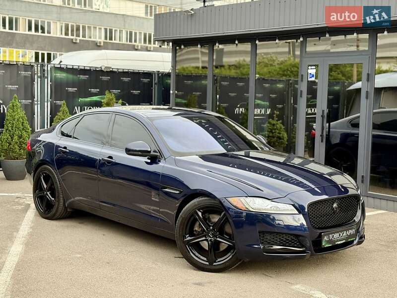 Jaguar Xf (2015)