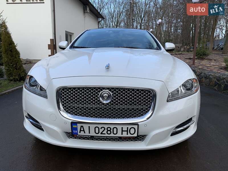 Jaguar Xj (2012)
