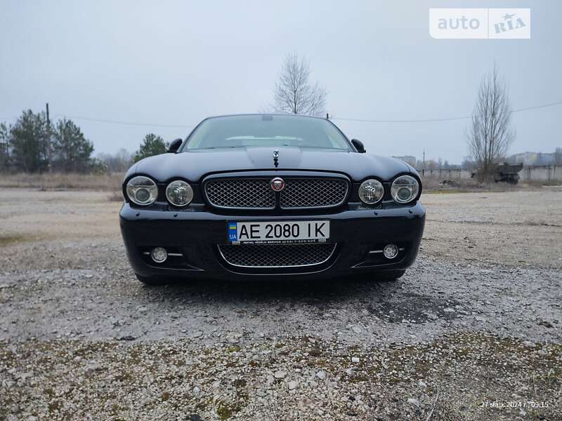 Jaguar Xj (2007)