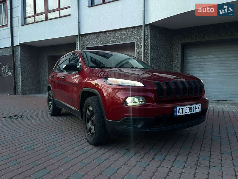 Jeep Cherokee (2013)