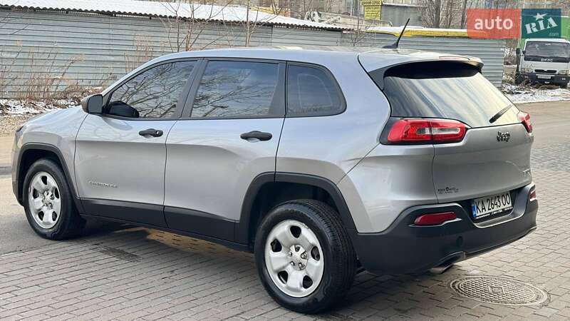 Jeep Cherokee (2013)