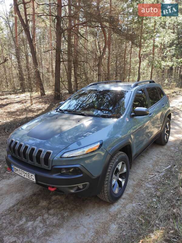 Jeep Cherokee (2015)