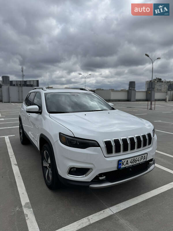Jeep Cherokee (2021)