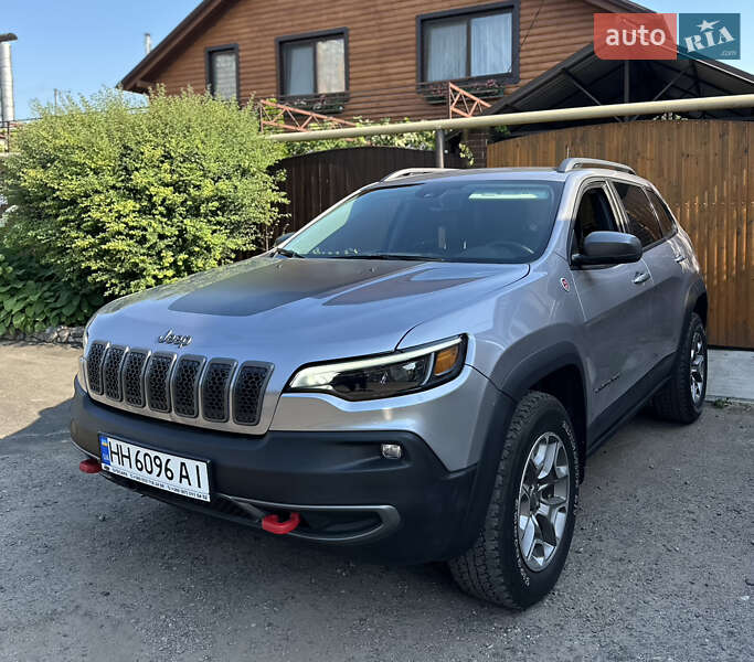 Jeep Cherokee (2021)