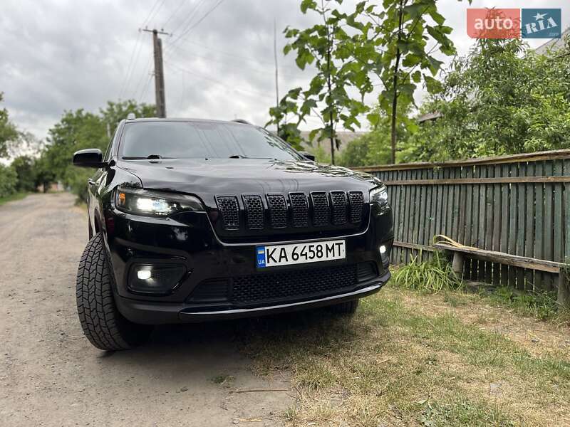 Jeep Cherokee (2019)