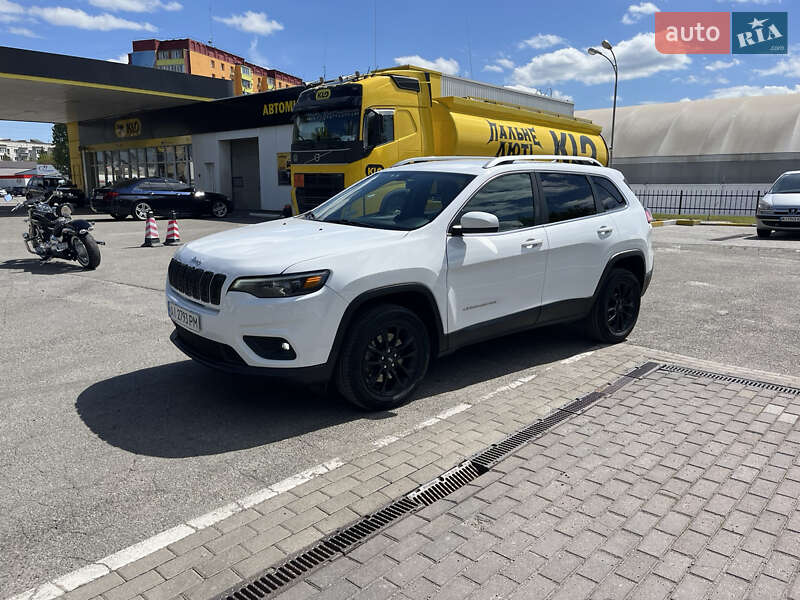 Jeep Cherokee (2019)