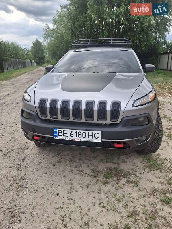 Jeep Cherokee (2017)