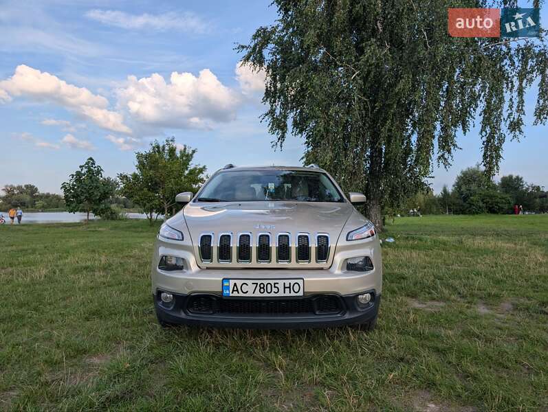 Jeep Cherokee (2014)