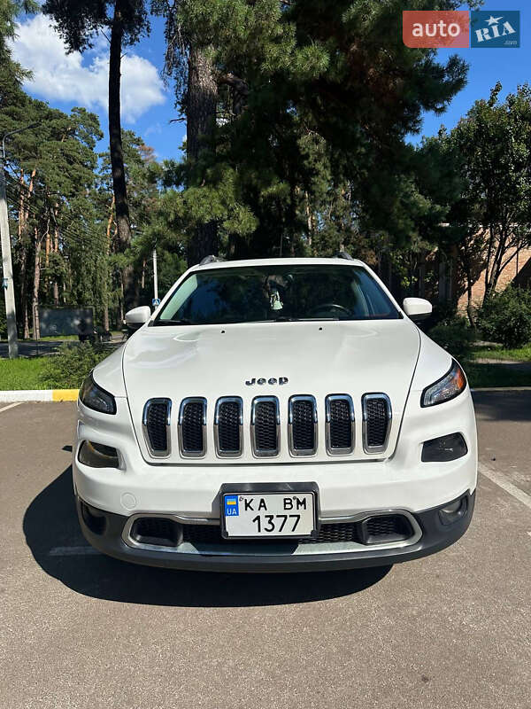 Jeep Cherokee (2015)