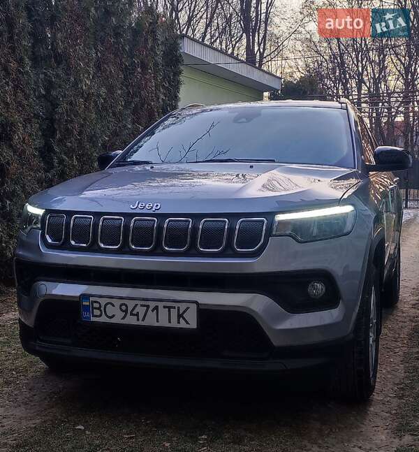 Jeep Compass (2022)