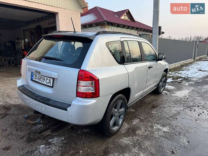 Jeep Compass (2007)