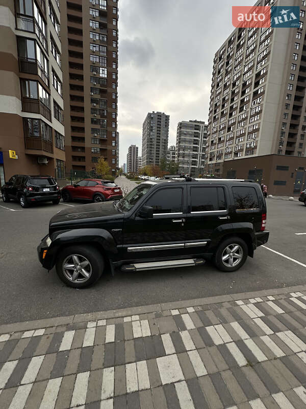 Jeep Liberty (2011)