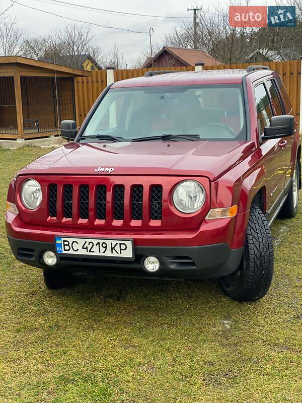 Jeep Patriot (2012)
