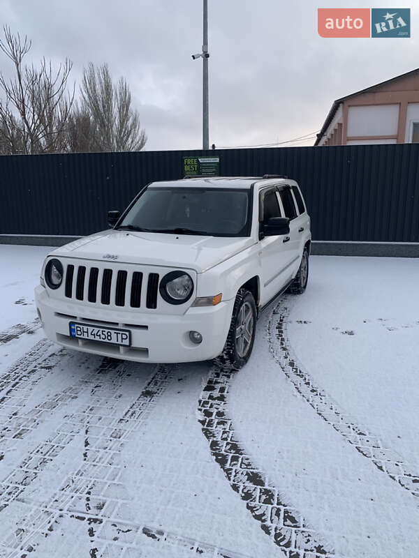 Jeep Patriot (2007)