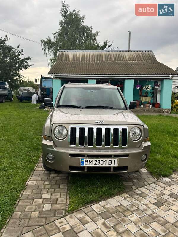 Jeep Patriot (2008)