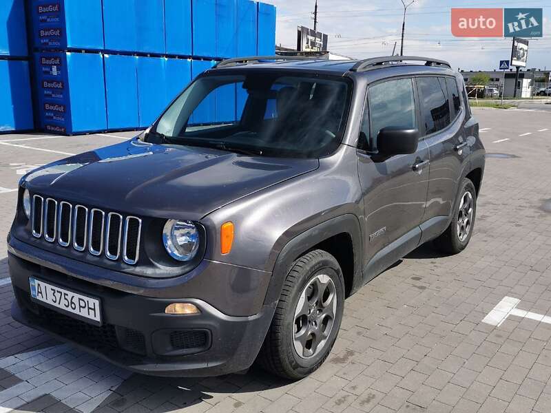 Jeep Renegade (2016)