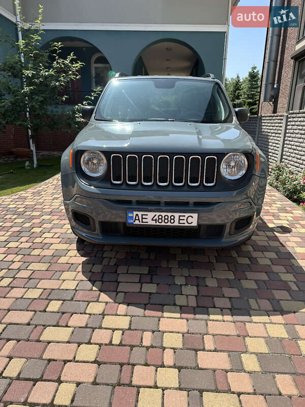 Jeep Renegade (2018)