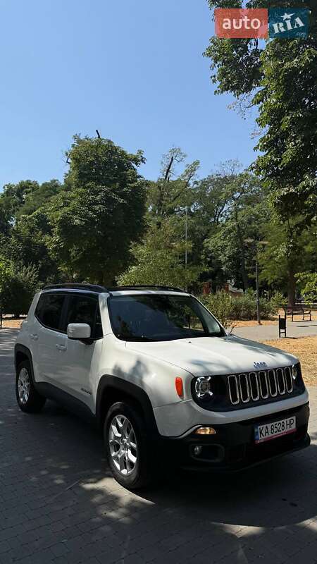 Jeep Renegade (2016)