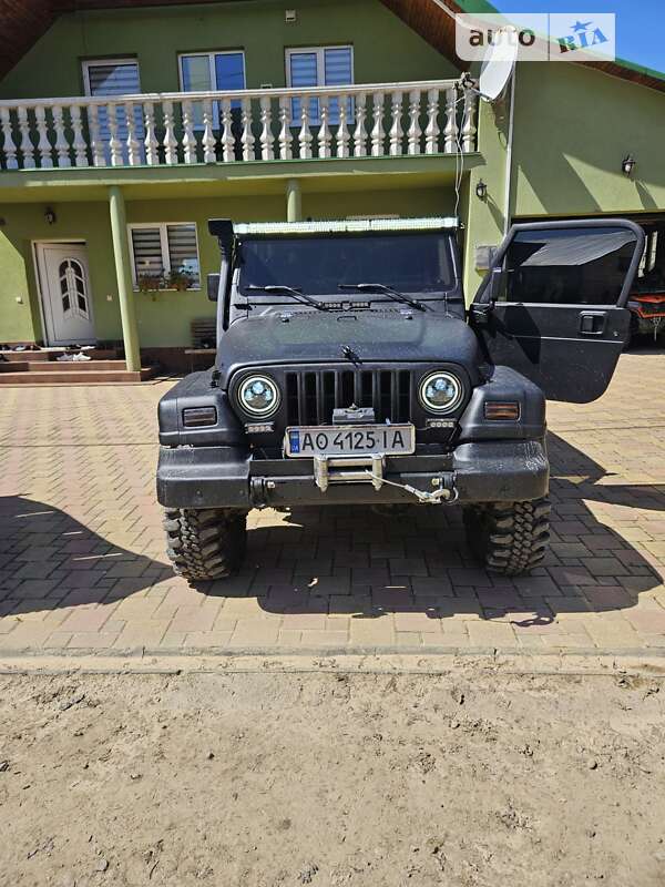 Jeep Wrangler (1996)