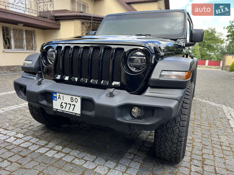 Jeep Wrangler (2019)