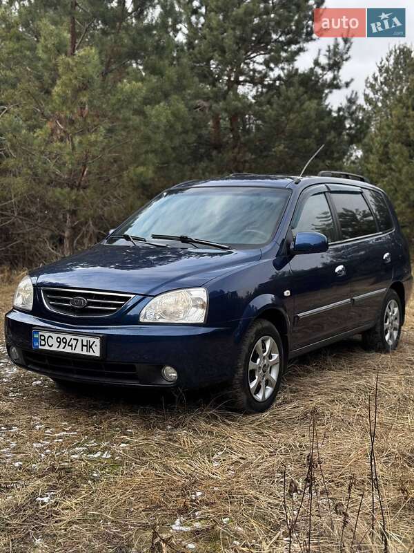 Kia Carens (2005)