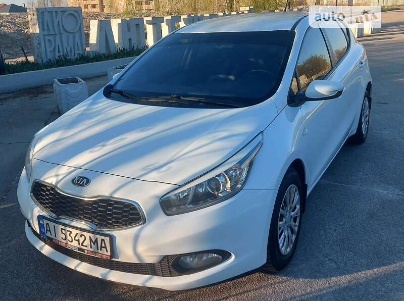 Kia Ceed (2012)