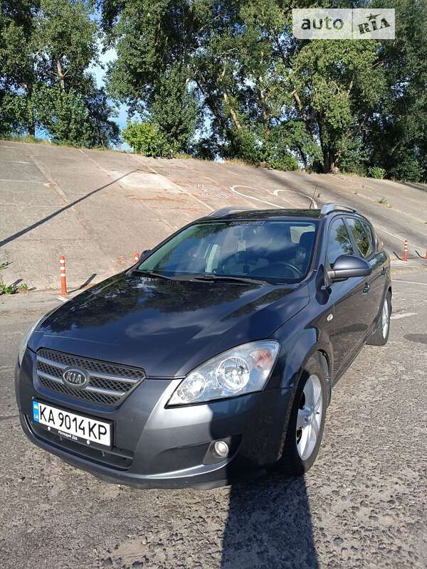 Kia Ceed (2007)