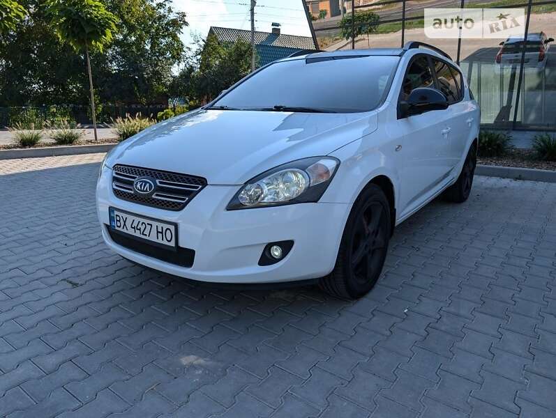 Kia Ceed (2007)